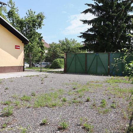 Beg Rooms Марибор Экстерьер фото