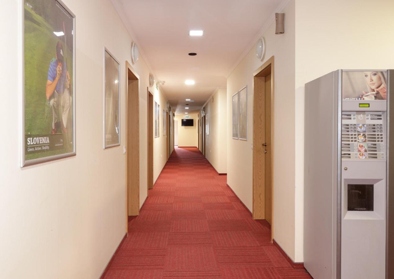 Beg Rooms Марибор Экстерьер фото
