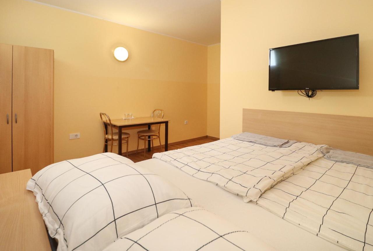 Beg Rooms Марибор Экстерьер фото